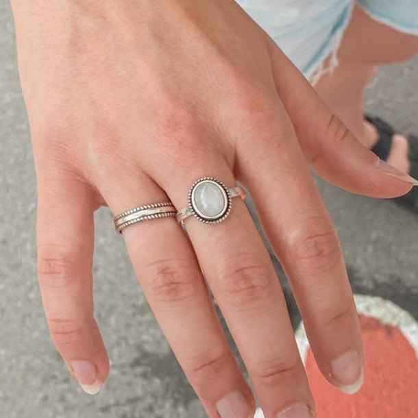 MOONSTONE | Bague en argent sterling 925 et pierre de lune