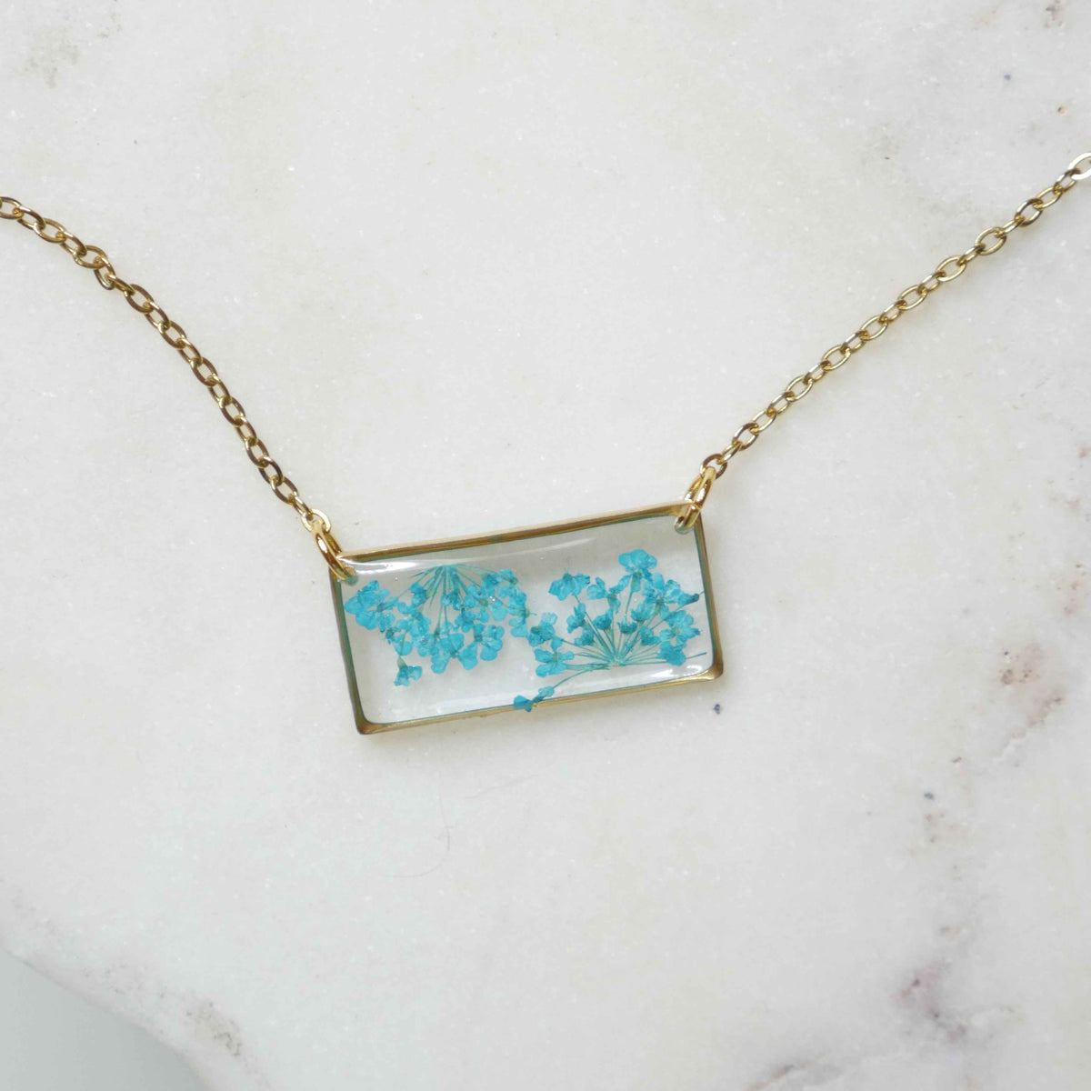 Collier Estelle bleu - rectangle( moyen)
