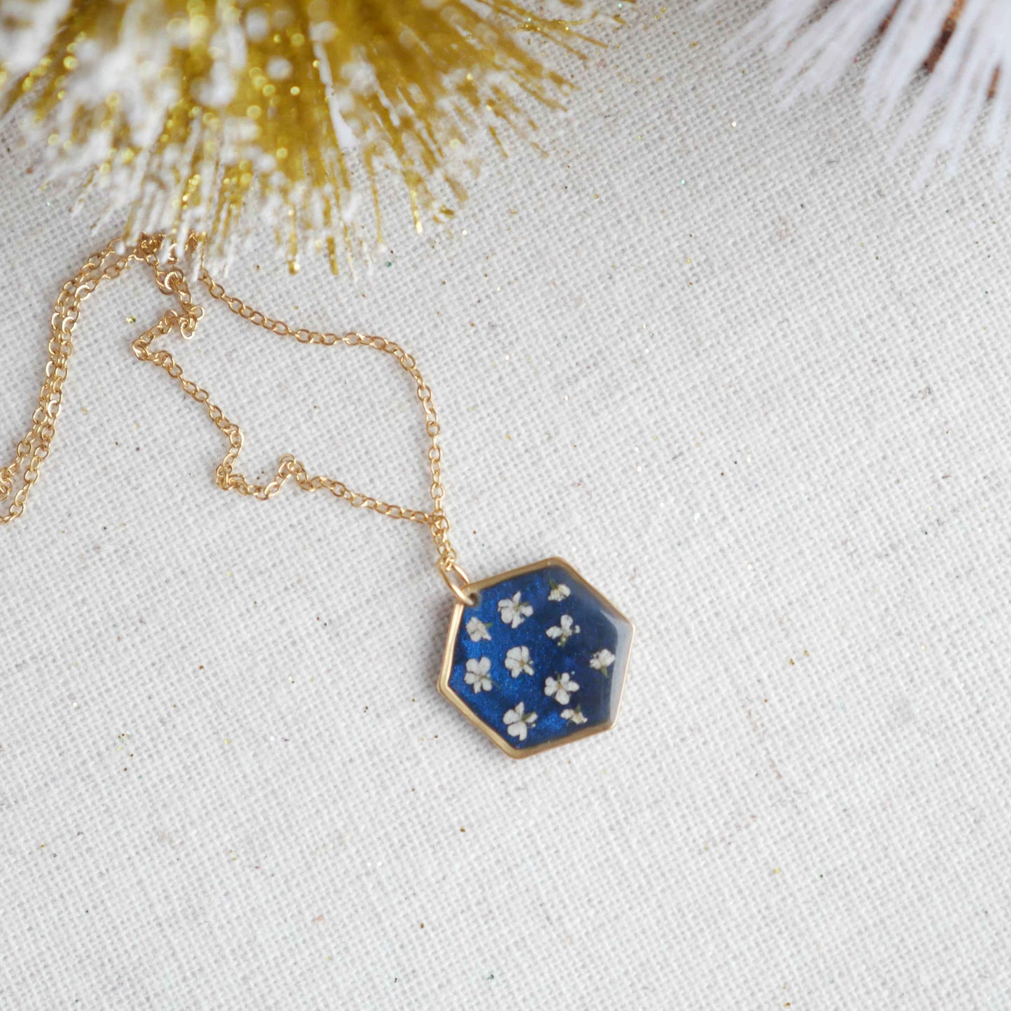 Collier céleste - fleurs de carottes - hexa 16mm