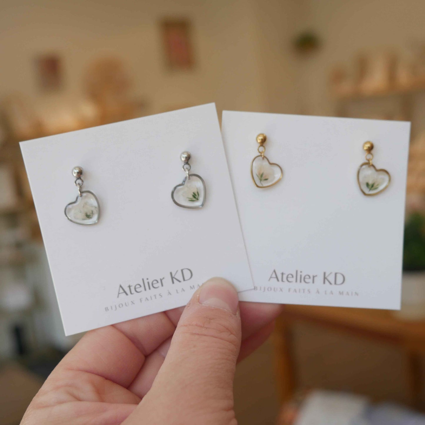 Boucles d'oreilles Gigi blanc - coeur (petit 10mm)