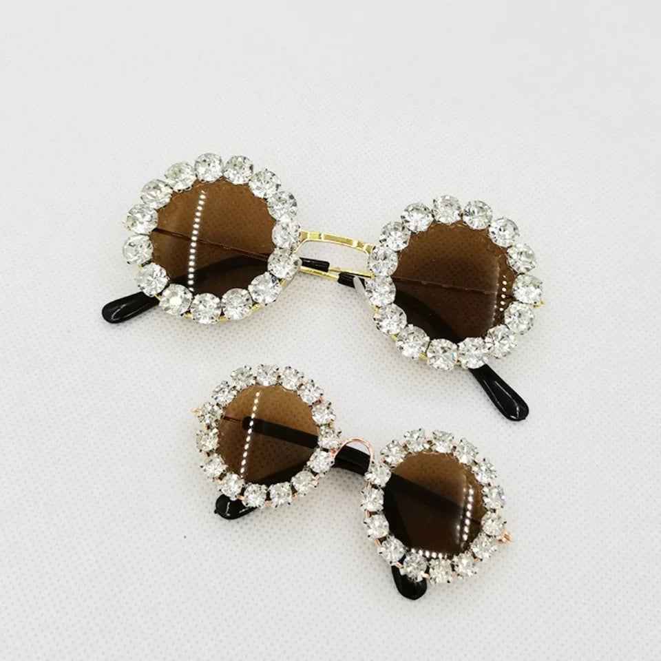 Doga Kat Sunglasses – Luxury Rhinestone Pet Sunglasses
