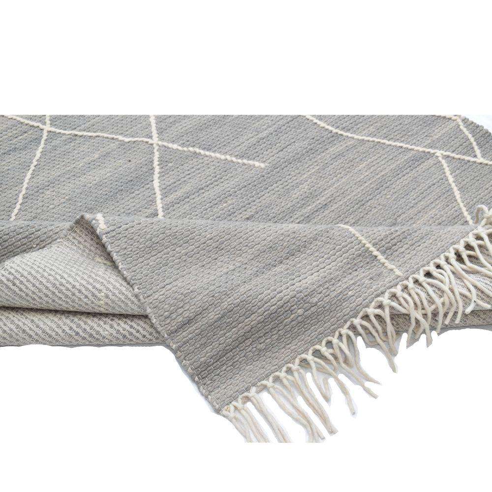 Teppich Mabel aus gewebter Wolle 6X9