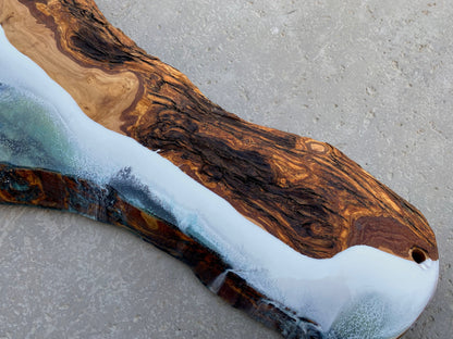 Olive Wood Charcuterie Board - AURABAGS SHOP