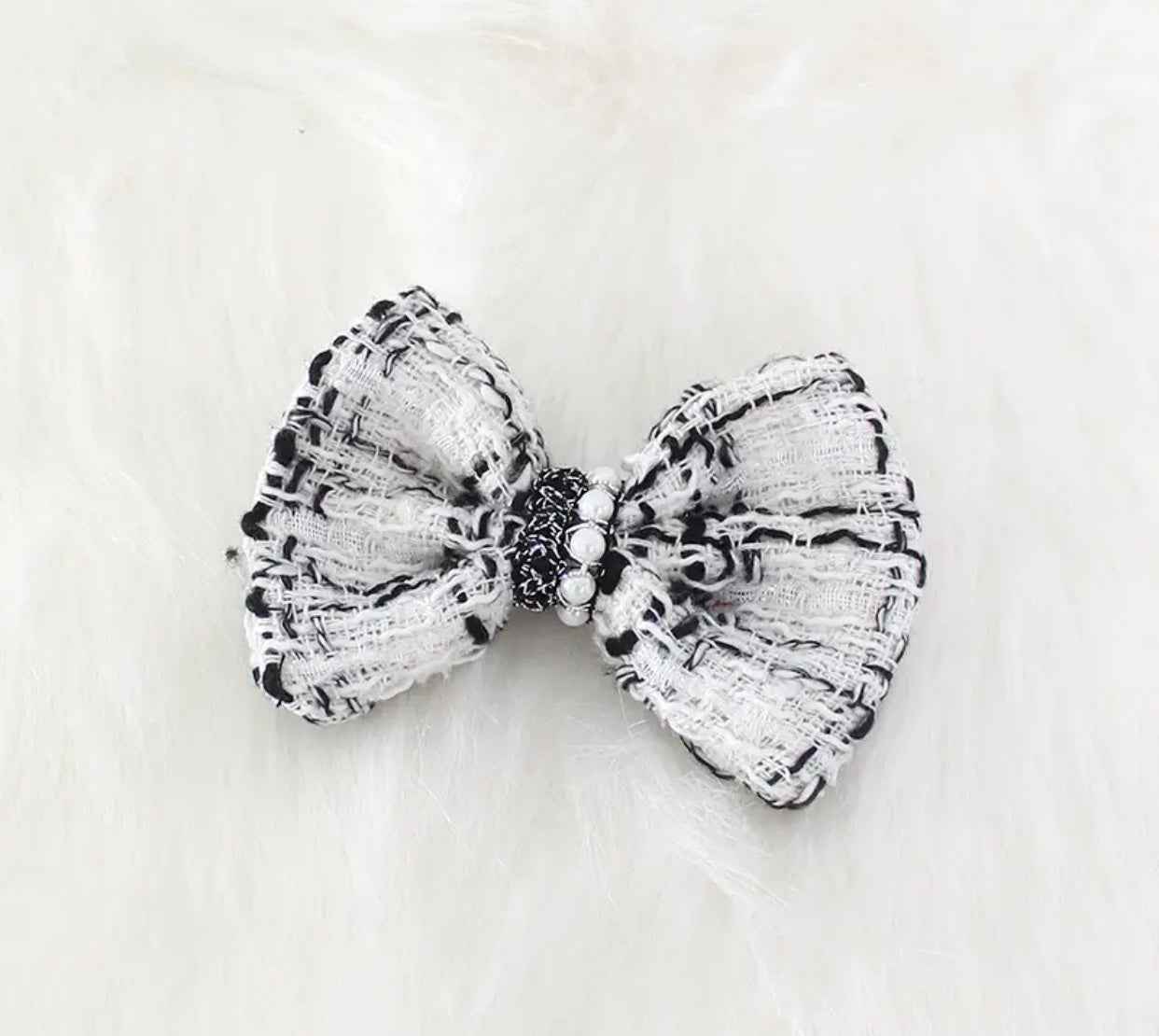 Bella Dog Hair Bow | Hair Accessory