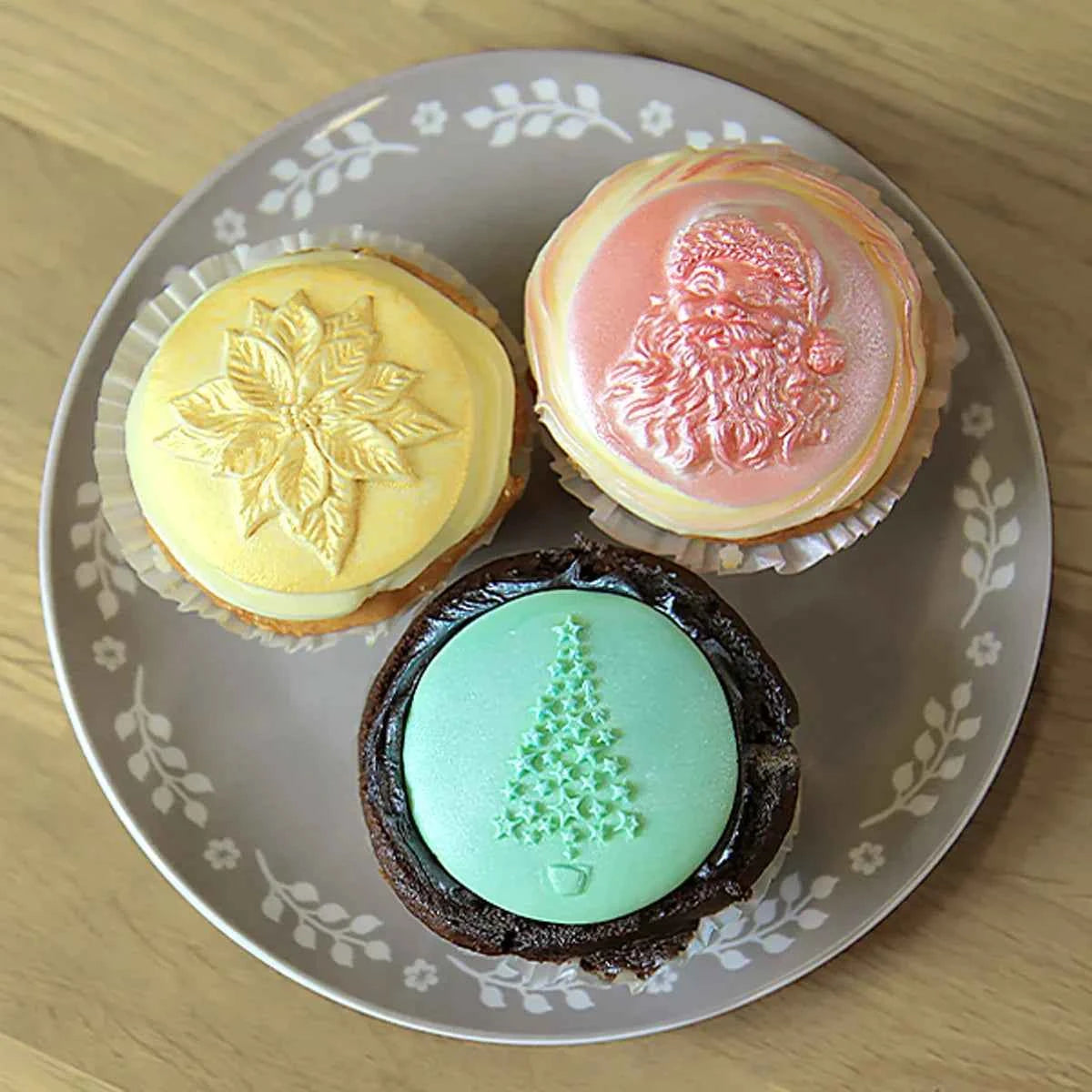 Poinsettia Cupcake Silicone Mould