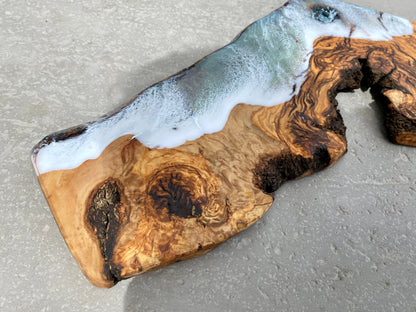 Olive Wood Charcuterie Board - AURABAGS SHOP