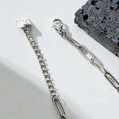 HAKILA LG: Essential Sillver Chain Link Paper-Clip Anklet