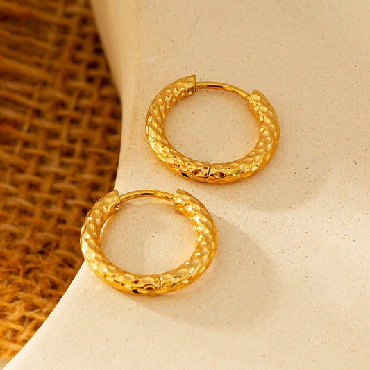 EDGWARE Gold: Decorative Hammered Hoop Earrings