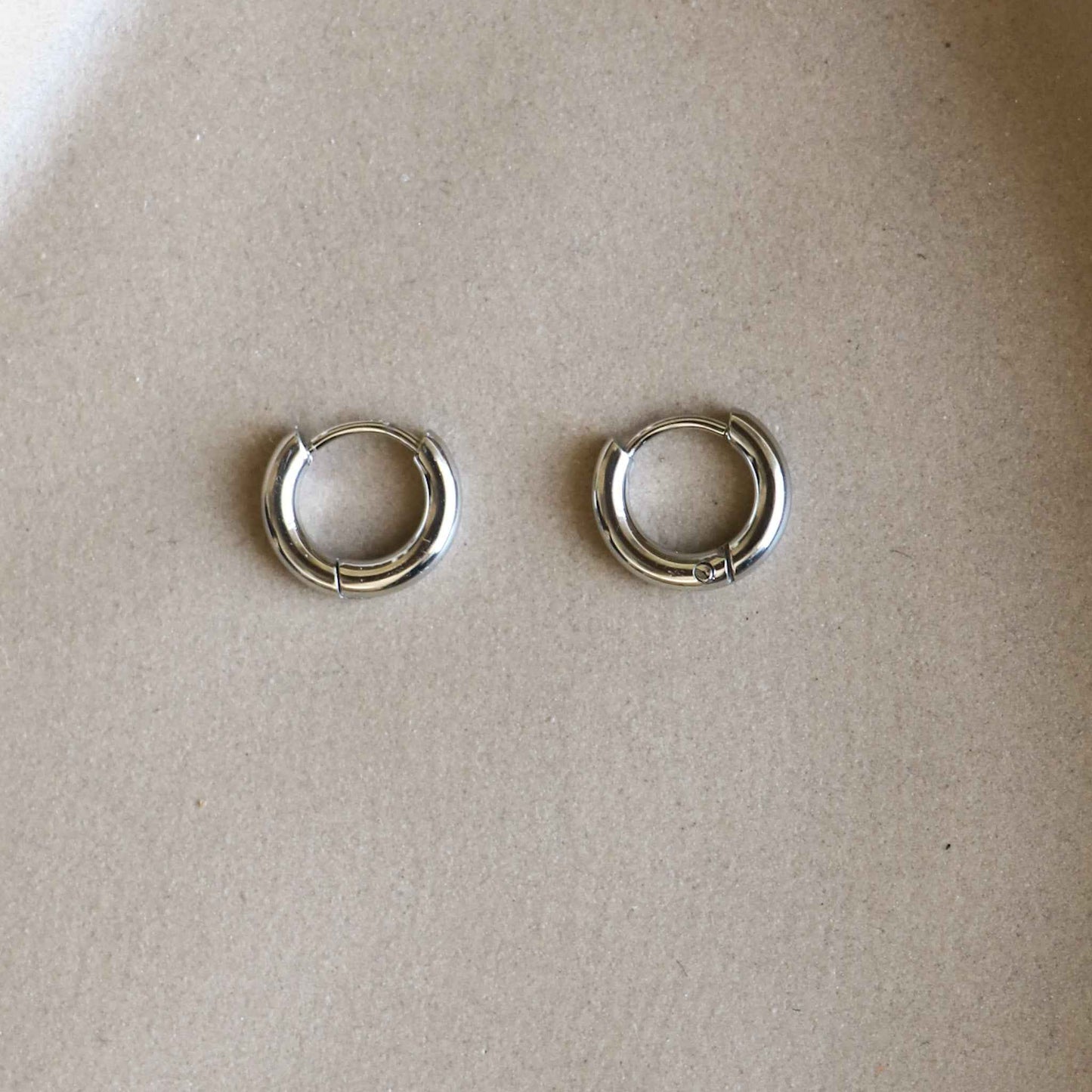 Les Micros Hoops