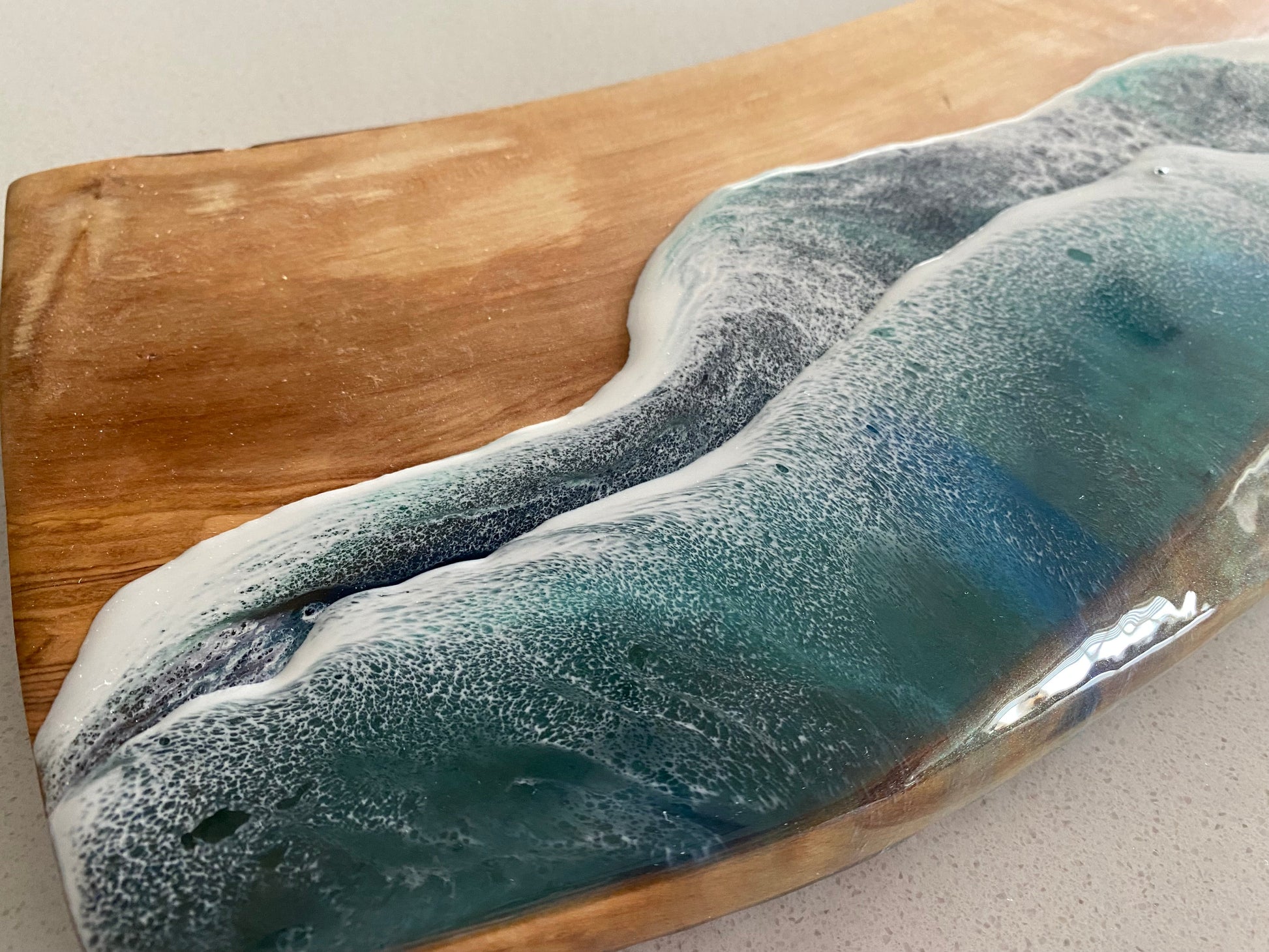 Olive Wood Charcuterie Board - AURABAGS SHOP