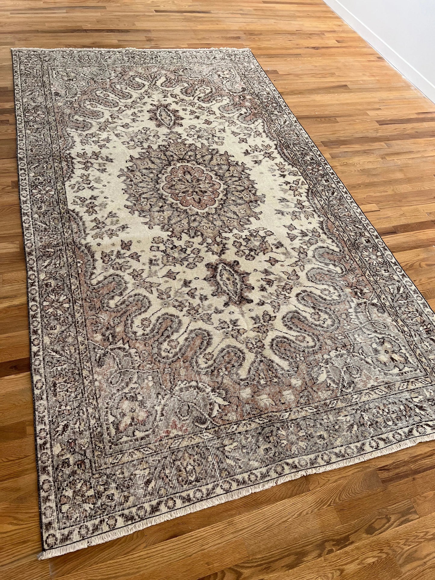 Türkischer Vintage Oushak Teppich | 2,84 m x 1,65 m