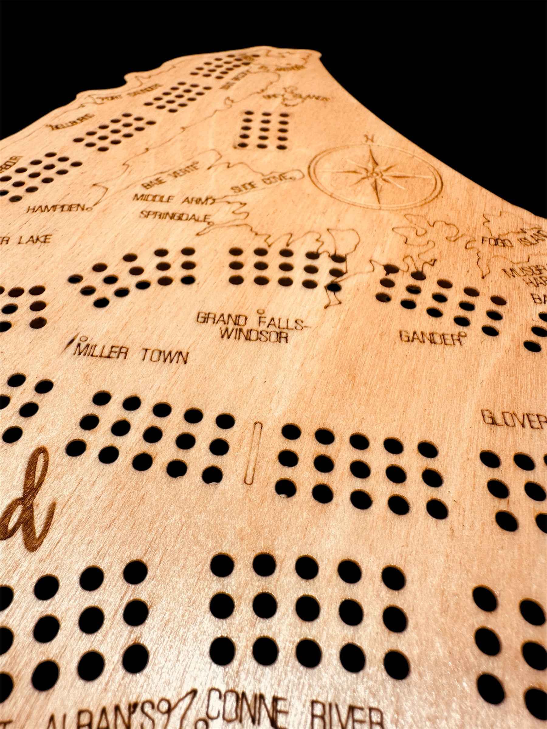 Newfoundland Cribbage Board