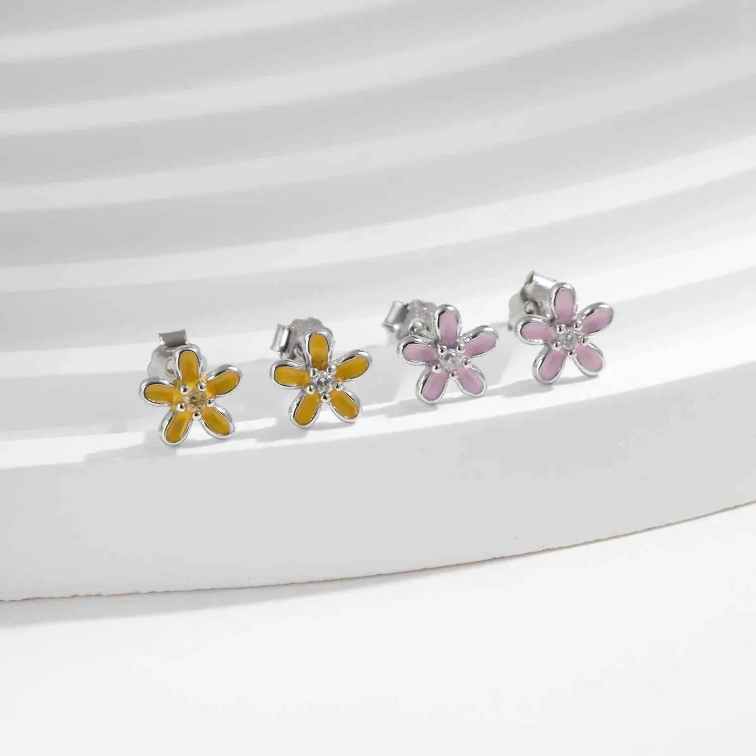 925 Sterling Silver Colorful Enamel Flower Stud Earrings - Minimalist & Cute