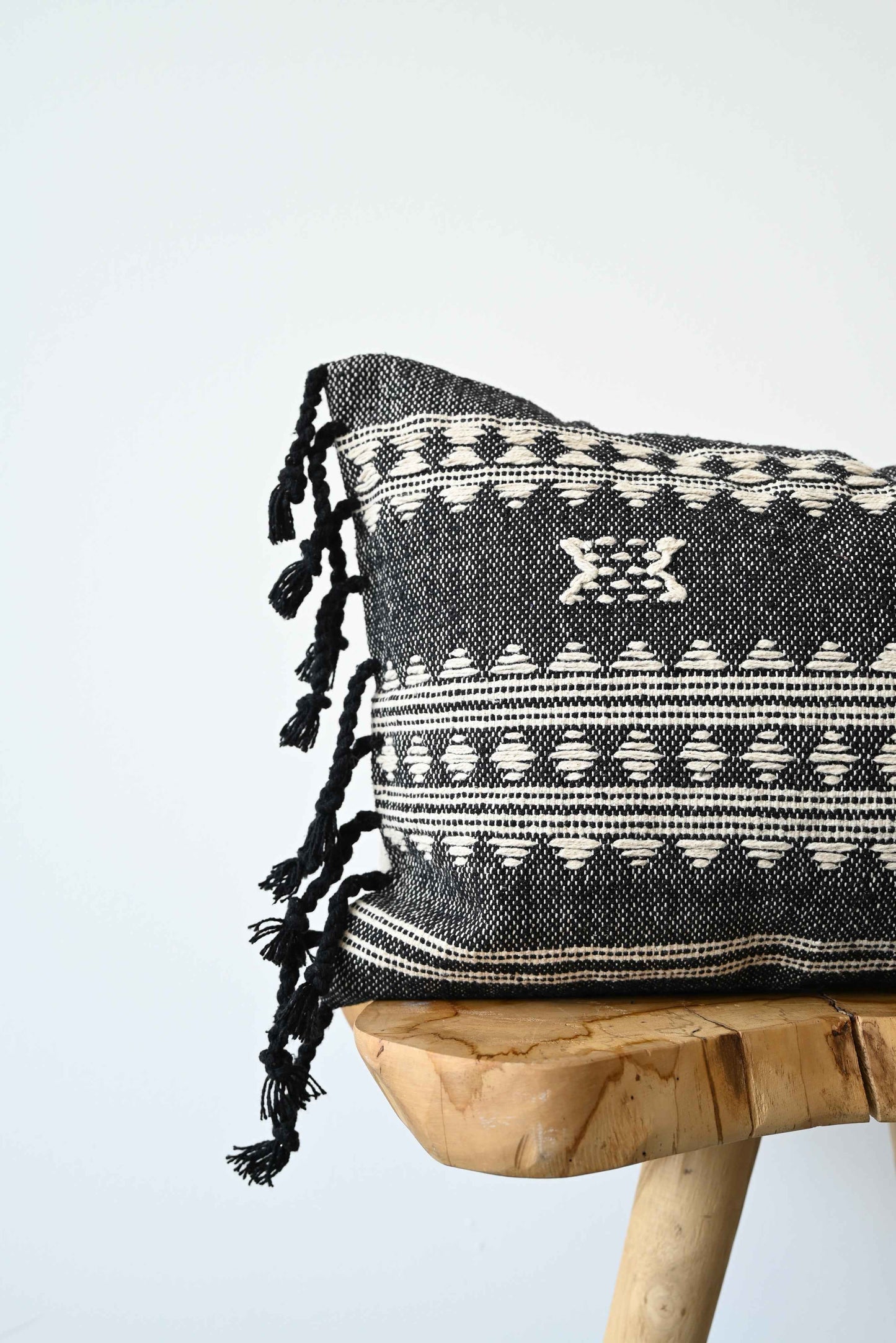 BHUJODI PILLOW COVER - CHARCOAL
