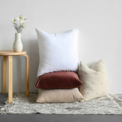 FAUX DOWN CUSHION INSERT FOR 18" X 18"