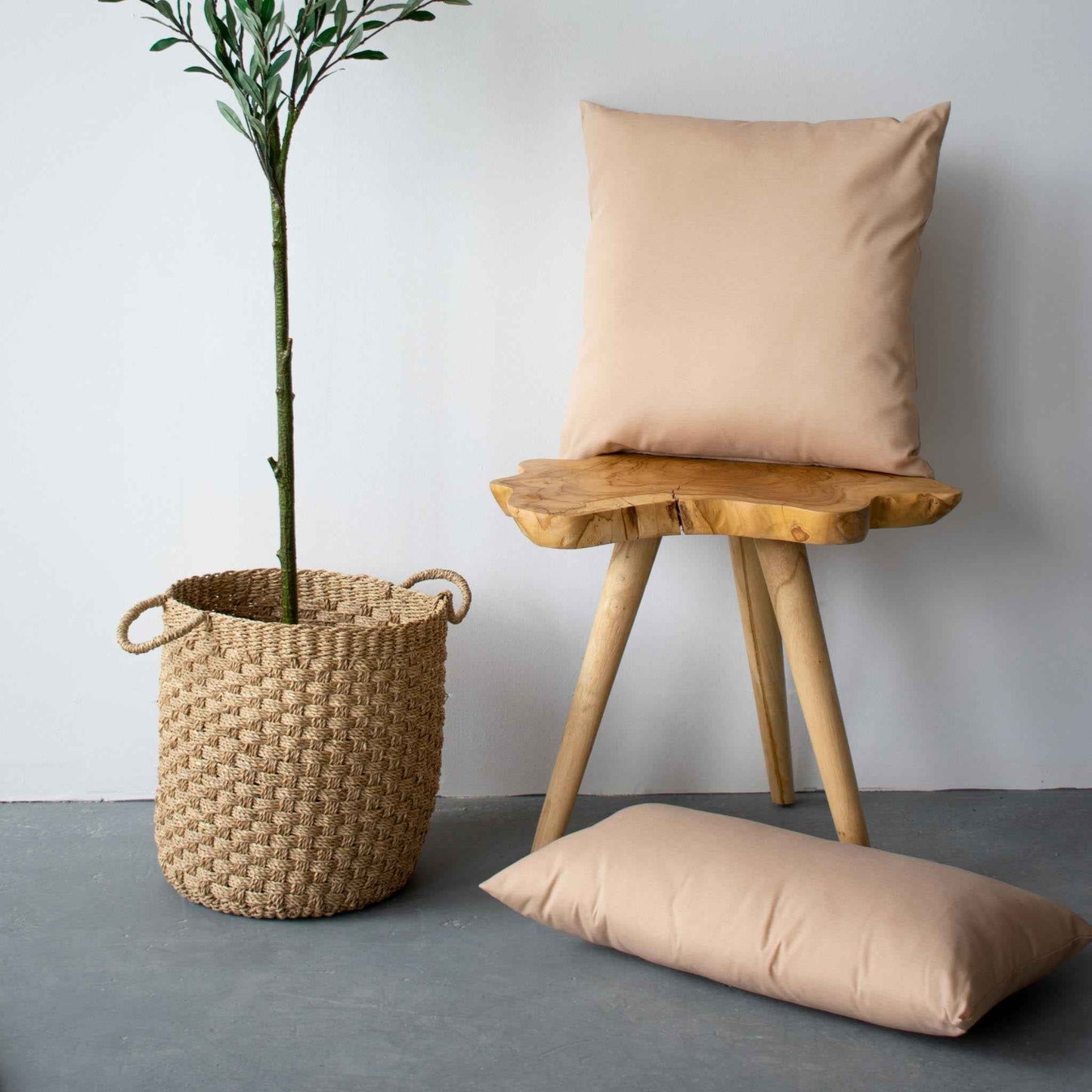 OUTDOOR PILLOW - BEIGE 20"