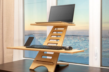 Holz-Sitz-Steh-Arbeitsplatz
