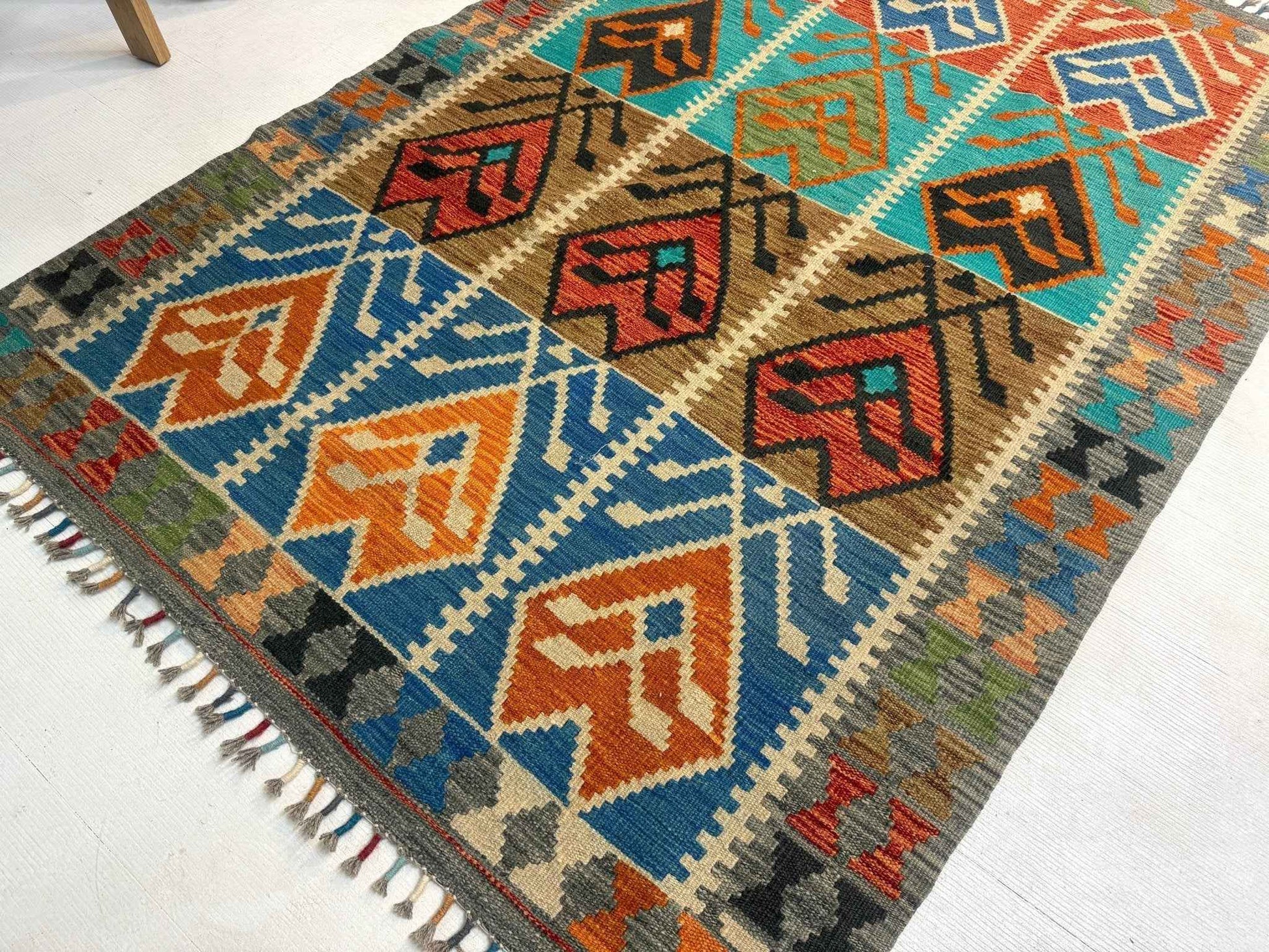 Afghan Maimana Kilim Rug | 4' 1" x 5' 9"