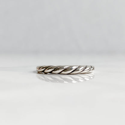 Bague torsadée en argent sterling 925 | SYLVA