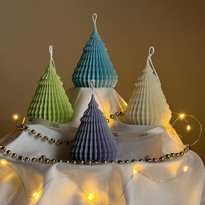 Origami Weihnachtsbaum Sojawachs Kerze: Handgegossene Festtagsdekoration