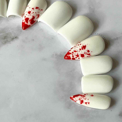Bloody Vamp Teeth