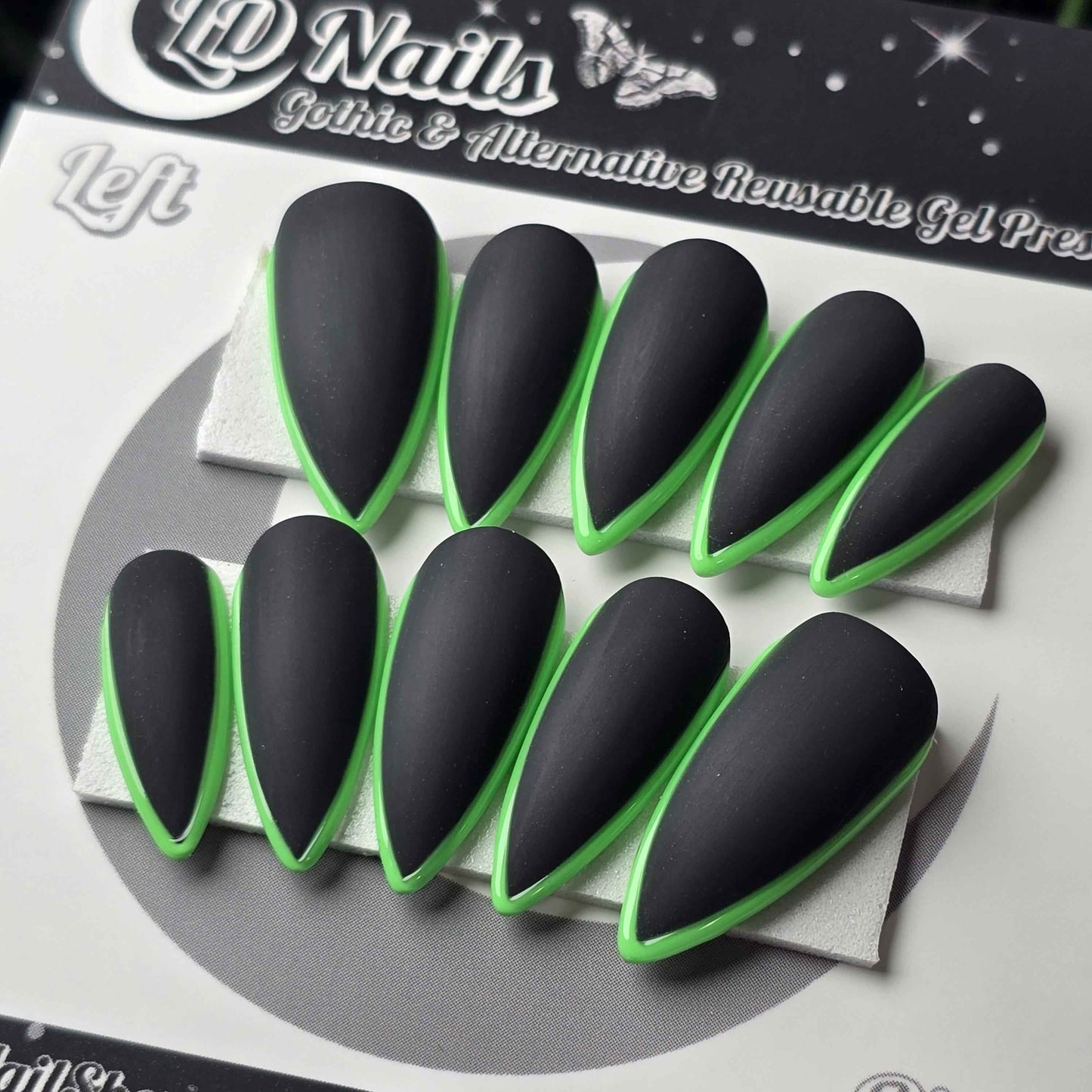 Black and Green Skinny French - Embossed Tips