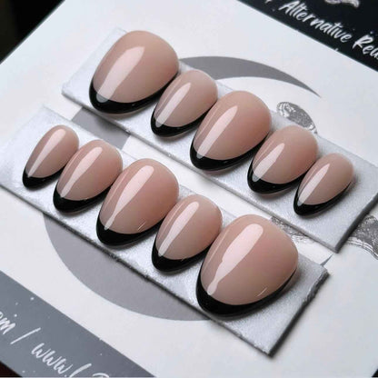 Black and Nude Skinny French