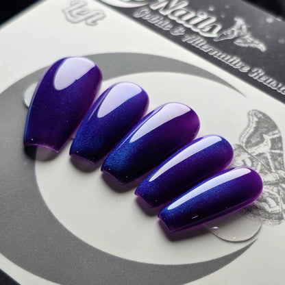 Blueberry Cat Eye