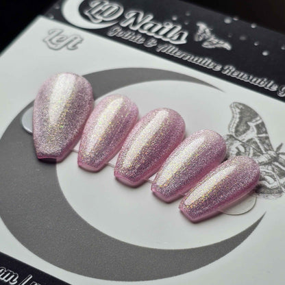 Enchanted Rose: Fairytale Cat Eye