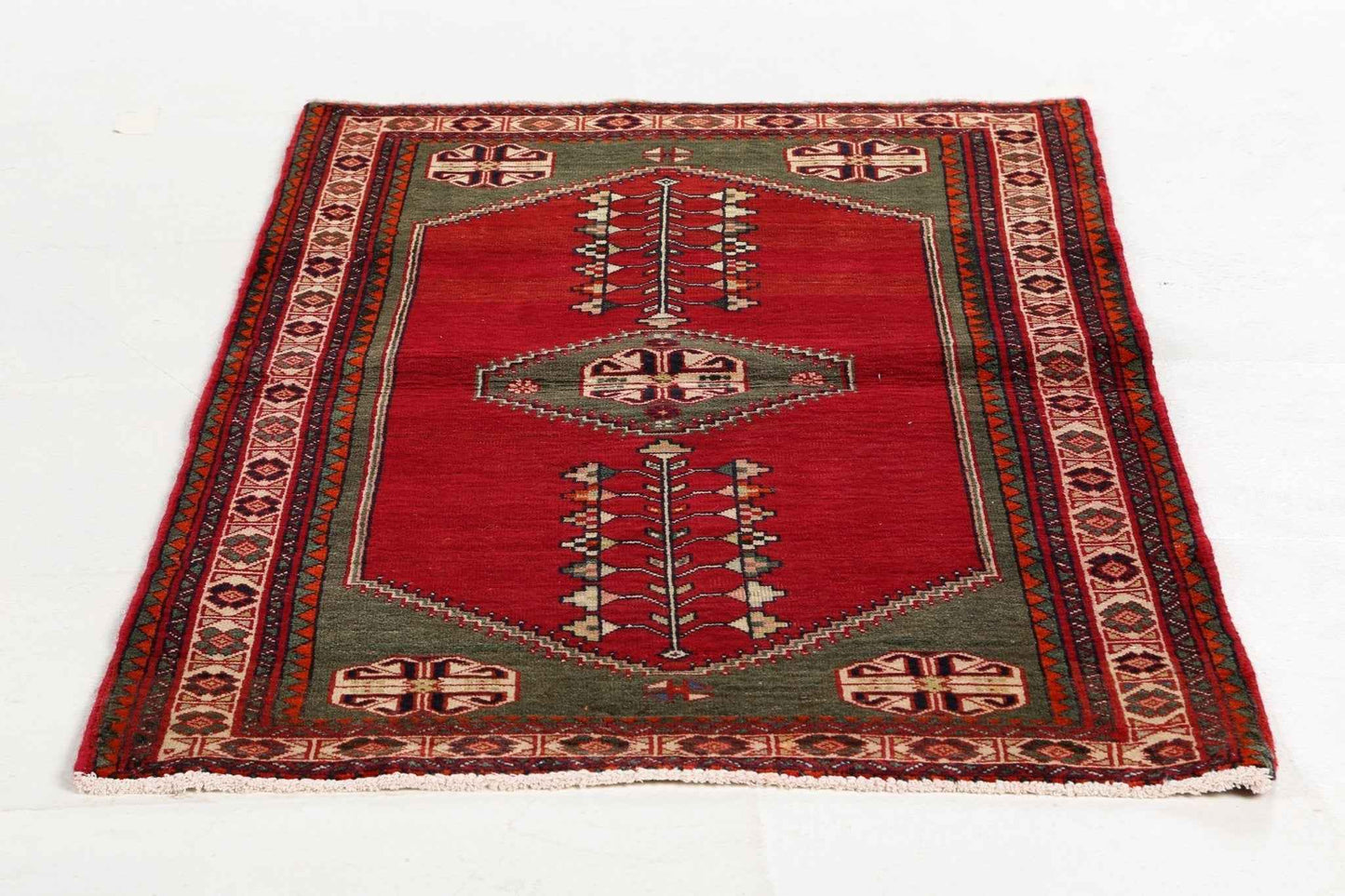 Persian Abadeh Rug | 2' 11" x 5' 2"