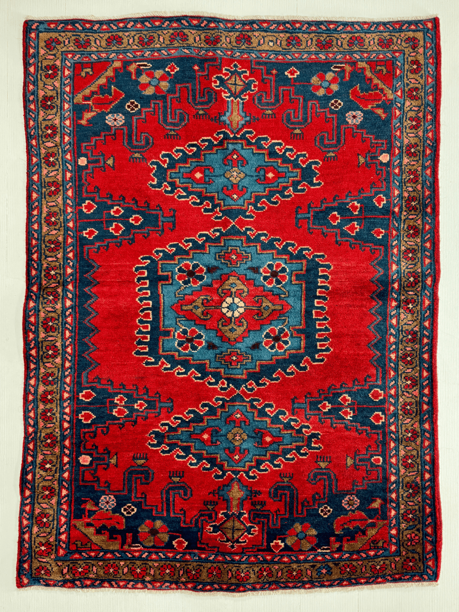 Persian Viss Rug | 3' 7” x 4' 11"