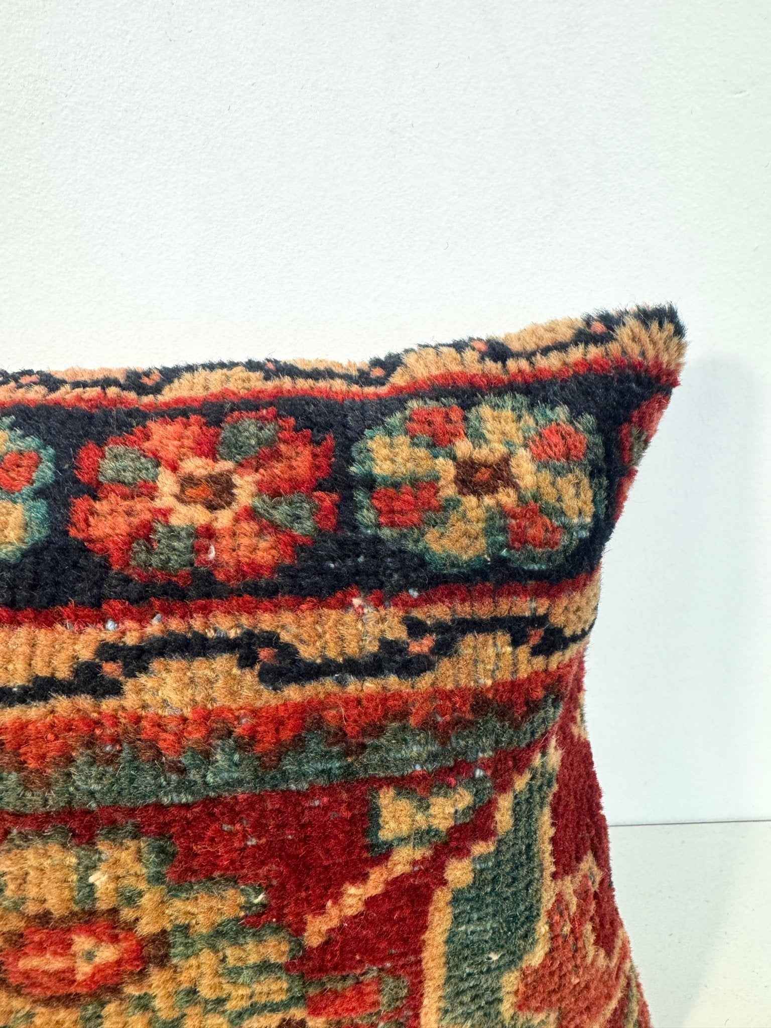 Pillow No. 028 | 12" x 18"