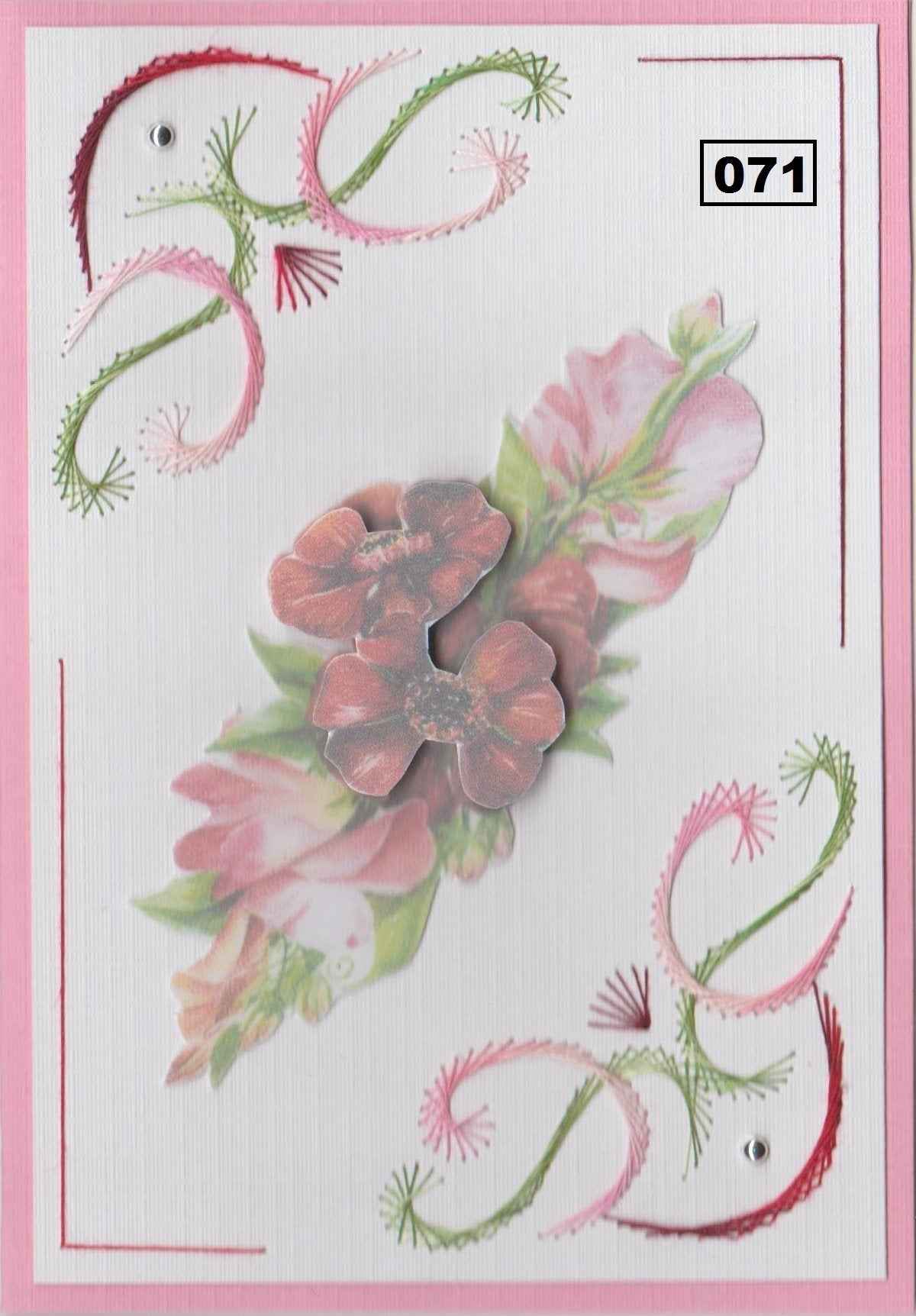 Laura's Design Digital Embroidery Pattern - Large Corners 2